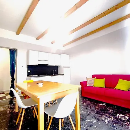 Apartment Summertime *