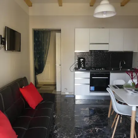 Summertime Apartment